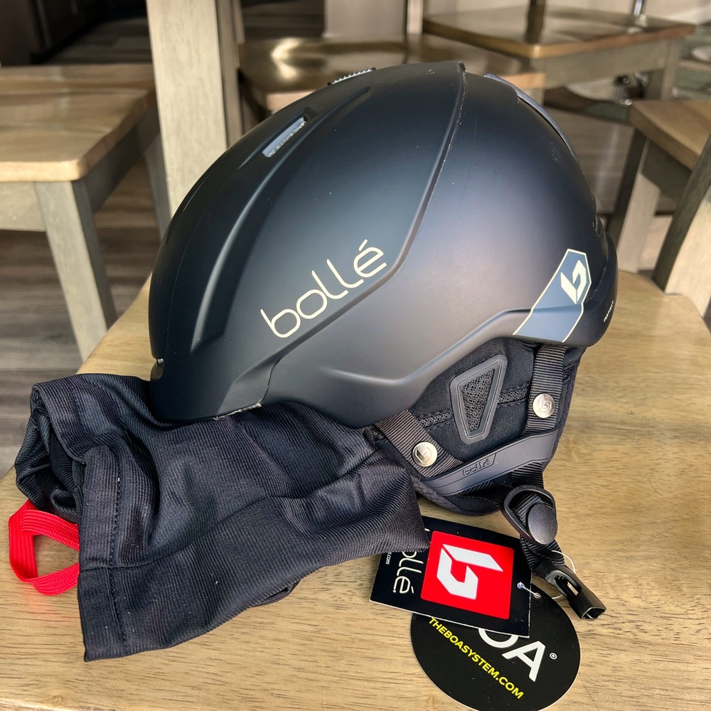 Bolle Instinct ski helmet size 51-54 cm, brand new, never worn